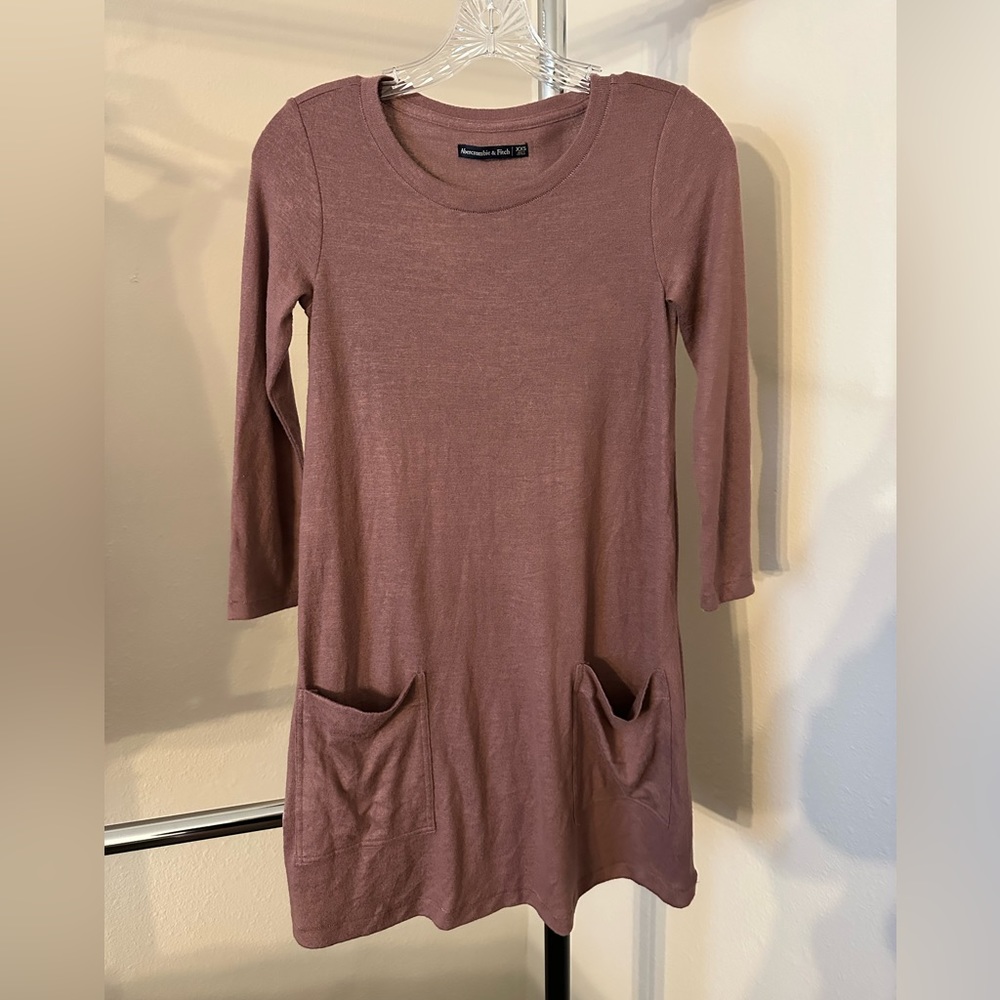 Abercrombie and Fitch Mauve Long Sleeve Dress with Fromt Pockets - XXS